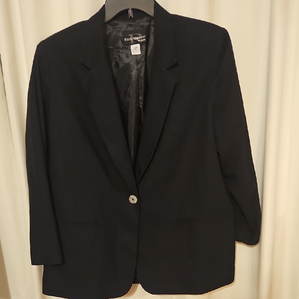 Requirements Woman Black Blazer